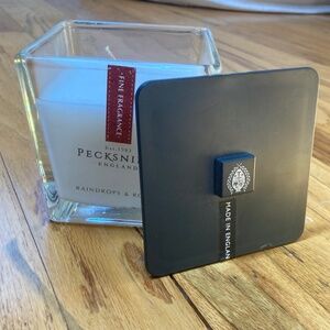 Pecksniff's Candle Made in England Fine Fragrance Raindrops & Roses